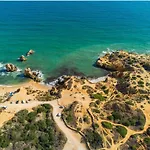 Beachside Bliss T2 With Pool & Beach Access By Drago Rentals