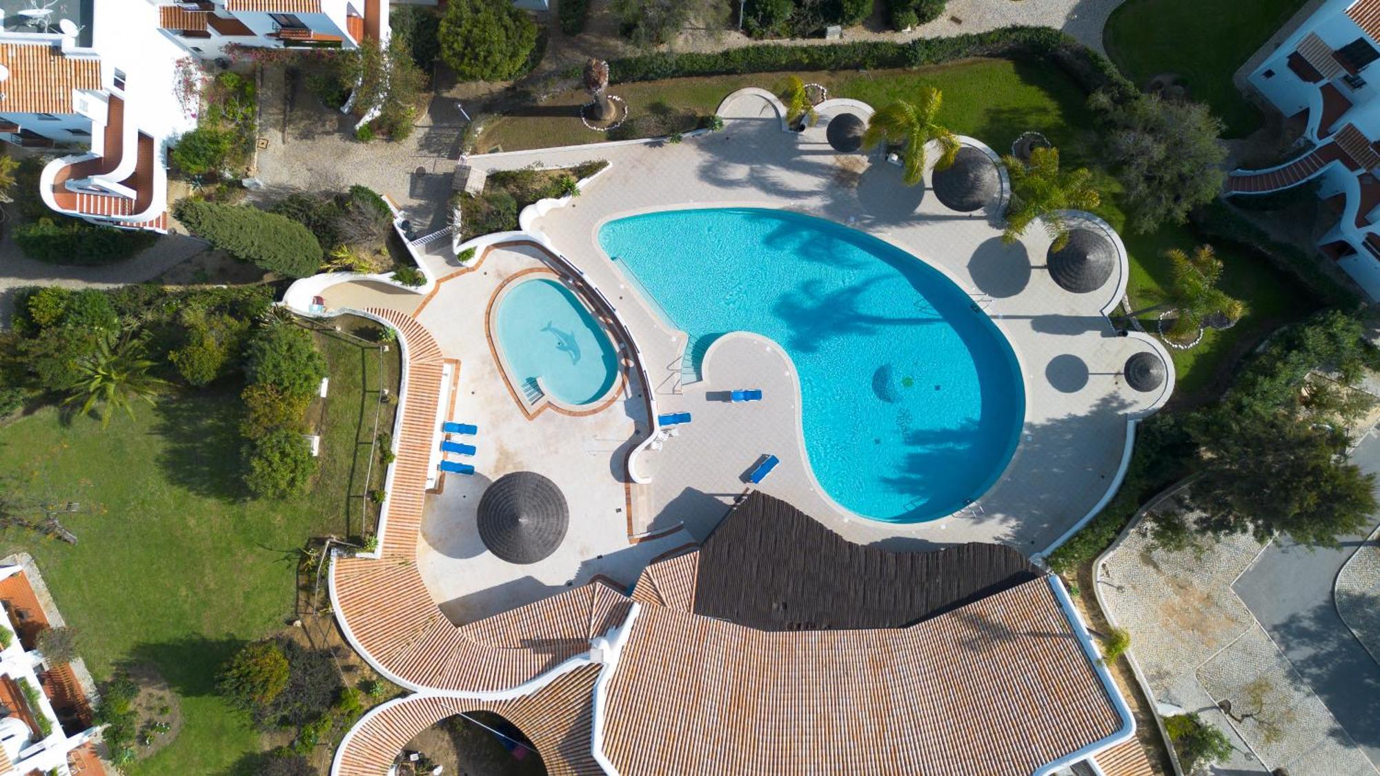 Beachside Bliss T2 With Pool & Access By Drago Appartement Albufeira