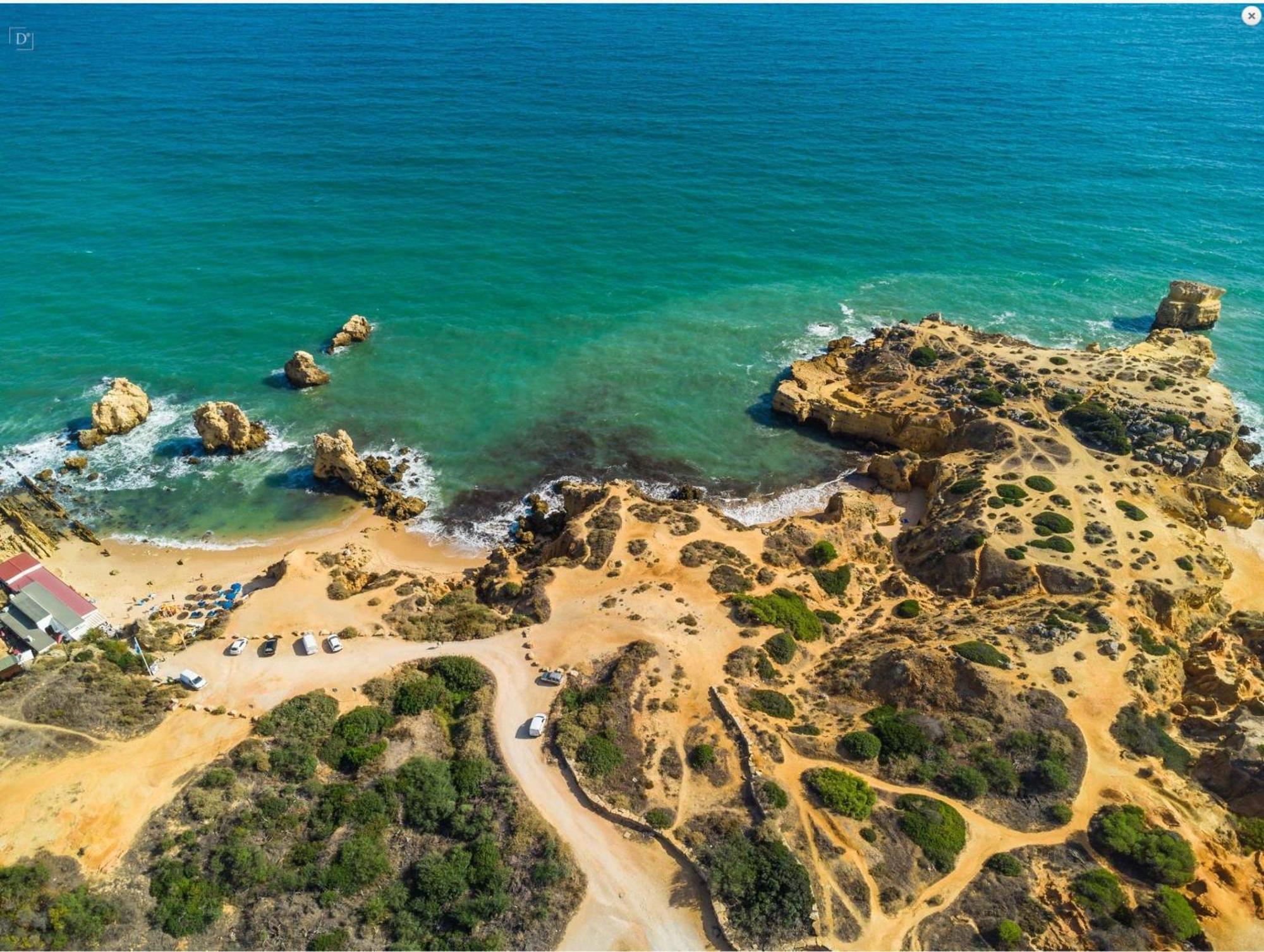 Beachside Bliss T2 With Pool & Access By Drago